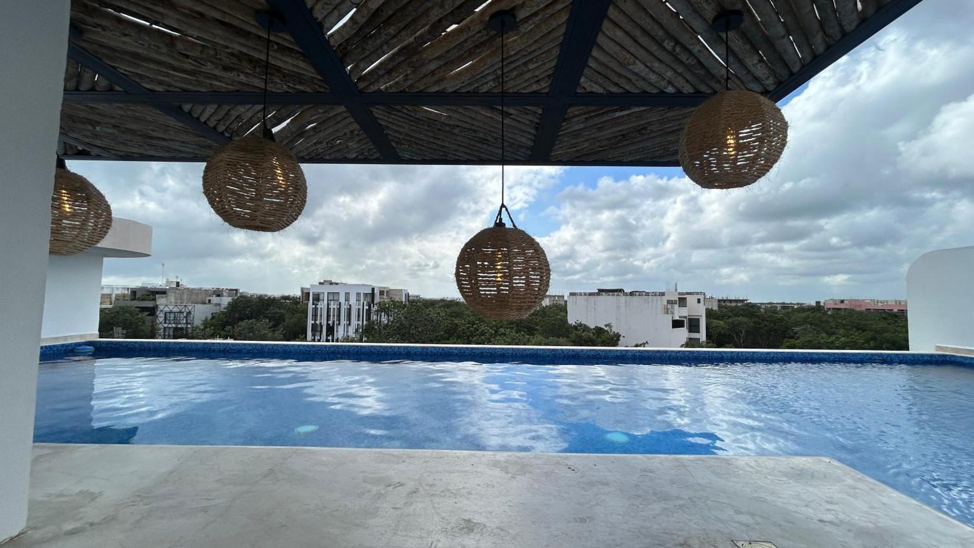 Lik Zama Apartment
